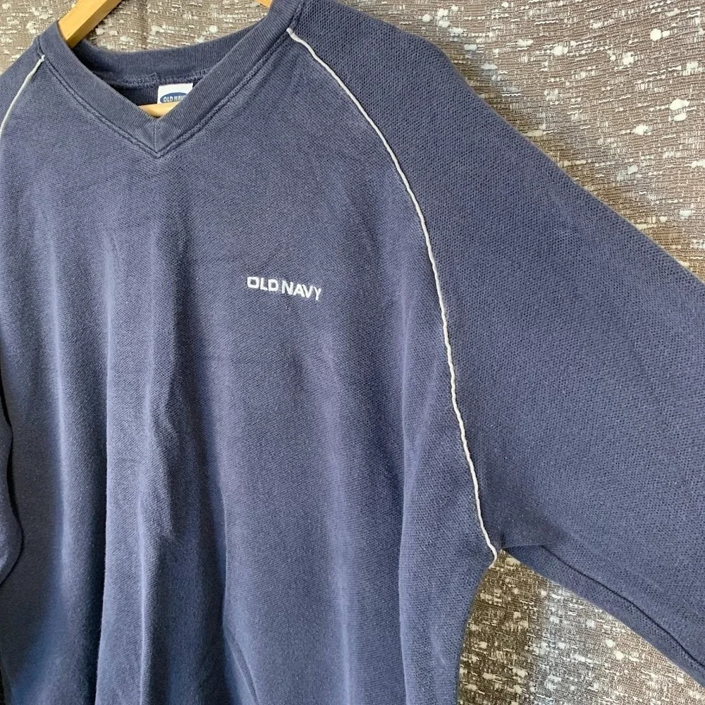 Vintage Y2K Old Navy Blue V-Neck Pullover Shirt Long Sleeve Men's XL‎